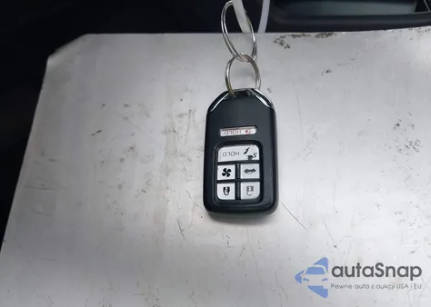 2019 Honda Clarity Plug-In Hybrid из США, поврежденный, VIN JHMZC5F11KC003078